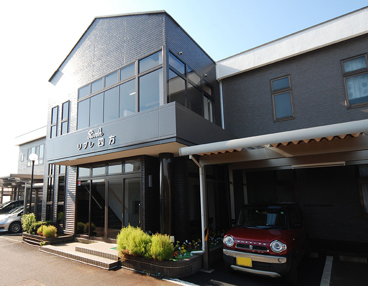 賃貸アパート 富山市四方